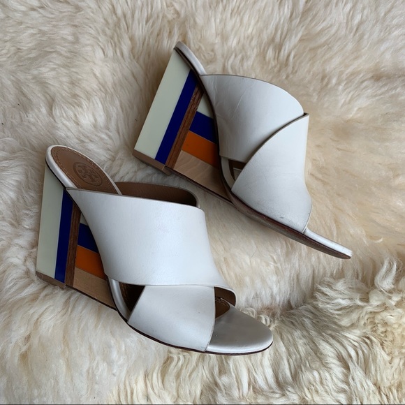 Tory Burch Leather Perspex Wedge Mules Cube Leather Crossover Wedge Sandals - Picture 6 of 16